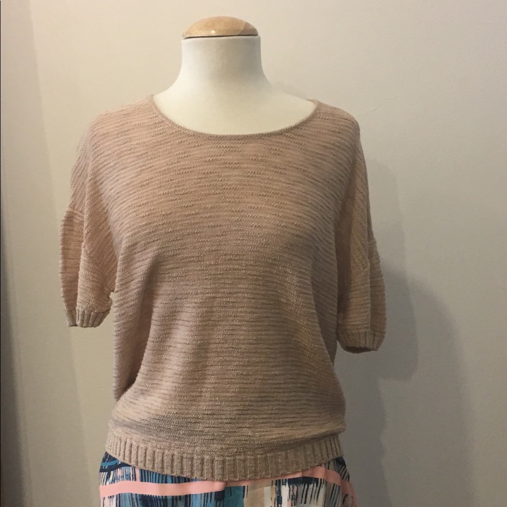 Tan sweater from 💜Lavand💜